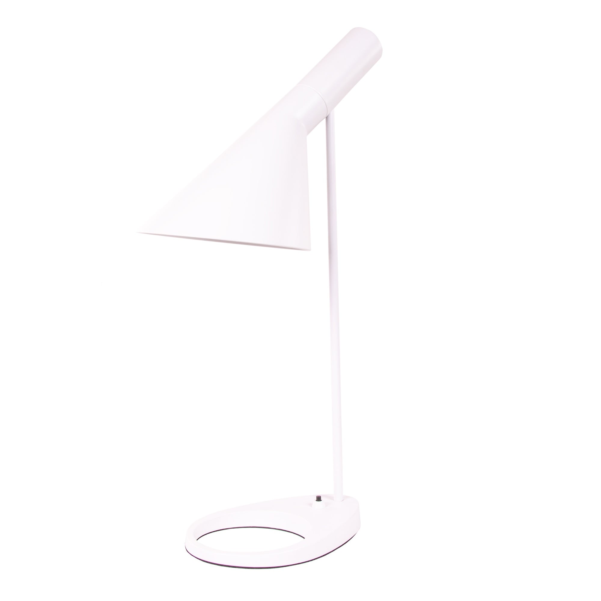 Arne Jacobsen style, Tabellen lys DD D AJ Lampa vit